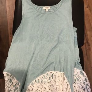 Umgee loose teal tank with lace